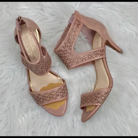 Jessica Simpson Shoes - Jessica Simpson Blush Pink Heels Sz 9.5